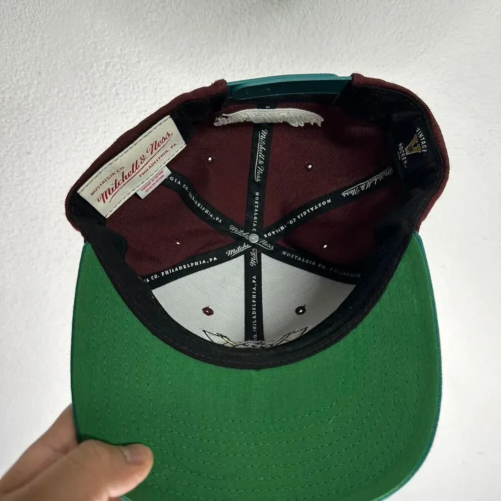 Mitchell-ness Mighty ducks Burgundy and Red Hat